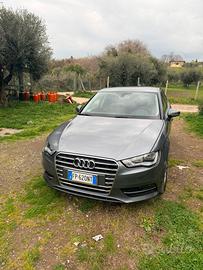 Audi A3 1.6 TDI  (110 cv) Euro 6B