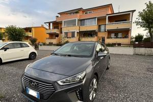 Hyundai Ioniq Full Hybrid 1.6 6DCT Benzina