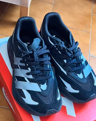Scarpe originale ( mesura 39 ) addiadas e puma