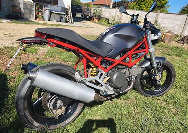Ducati Monster 600