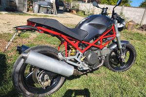 Ducati Monster 600