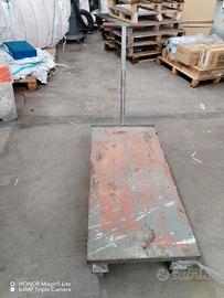 Carrellini da traino