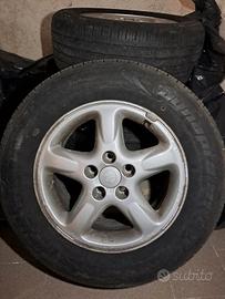 cerchi e gomme rav 4