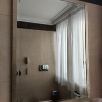 SPECCHIO BAGNO CON CORNICE ARGENTATA