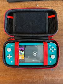 Nintendo Switch Lite celeste con custodia