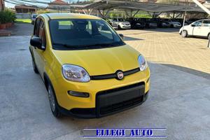 FIAT Panda 1.0 Hybrid ADAS no finanziamento KM