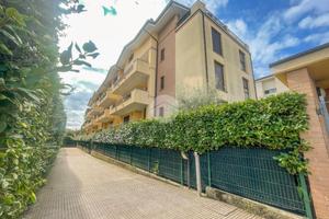 2 LOCALI A CUSANO MILANINO