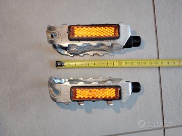 Coppia pedali per bici in alluminio in ottime cond