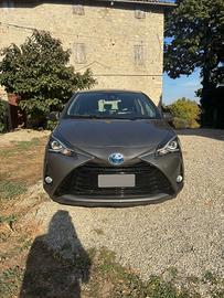 Toyota Yaris 1.5 Hybrid Active Automatico - 2018