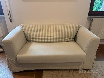 Divano due posti
