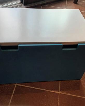 panca con contenitore Ikea Smastad