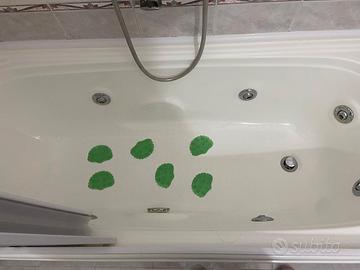 vasca idromassaggio con box 