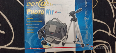 Kit foto con cavalletto e custodia videocamera