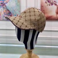 Cappello Balenciaga