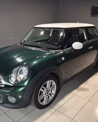 MINI COOPER DEL 2011 BENZINA 80.000 KM