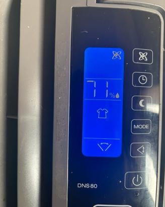 Delonghi tasciugo aria dry light. Dns 80
