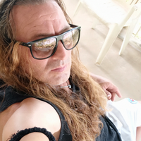 Manutentore edile tutto fare