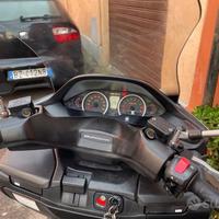 suzuki burgman 400k7