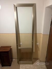 Porta finestra in alluminio con vetro