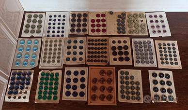 20 cartelle di bottoni TUTTE a € 18