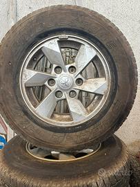 4 gomme bridgestone Estive