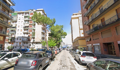 Stanza Singola con spese condominiali incluse.