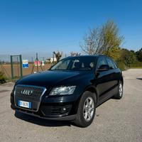 Audi Q5 2.0 tfsi  2010