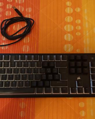 Tastiera Corsair k70 RGB core