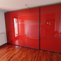 ARMADIO SCORREVOLE A TRE ANTE