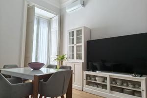 Lussuoso appartamento Piazza Santa Maria di Gesù