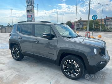 JEEP RENEGADE 4XE UPLAND 190CV PLUG-IN HYBRID