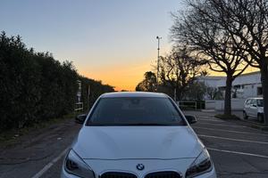 Bmw 216 220d Active Tourer Luxury aut.