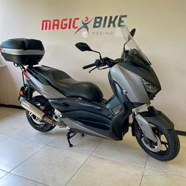 Yamaha X-Max 300