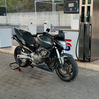 Honda hornet 600