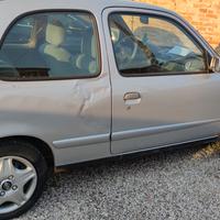 Auto Nissan Micra