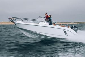 BENETEAU FLYER 7 SUNdeck e SPACEdeck