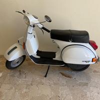 Piaggio Vespa PX 150 E - 1984