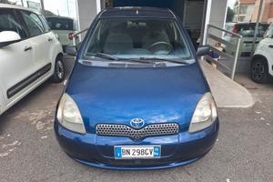 Toyota Yaris 1.0i 16V cat 5 porte Sol