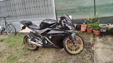 Yamaha YZF-R125
