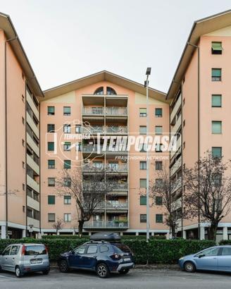 Lavanderia - Tintoria a Segrate 1 locali