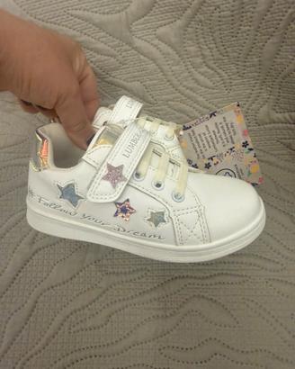 Scarpe bimba