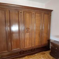 camera da letto in nove in stile arte povera