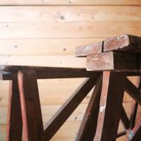 Cavalletti artigianali in legno anni '40,  fissi