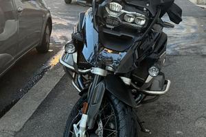 BMW R 1250 GS Triple Black (2022) - 18800€
