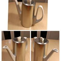 Caffettiera con protezione termica.