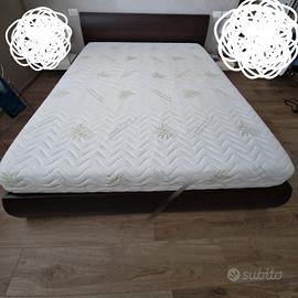 letto contenitore in legno 