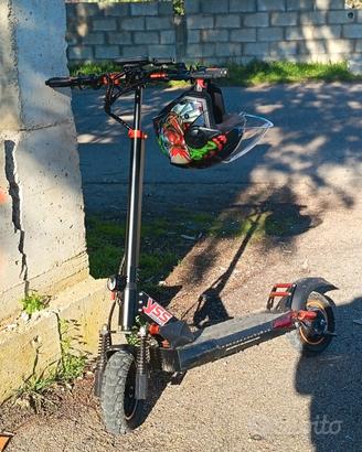 Monopattino elettrico 