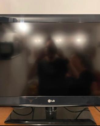 TV LG 32LE4508 - 32 pollici NO SMART TV