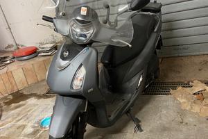 Sym symphony 125, euro 5 color grigio opaco