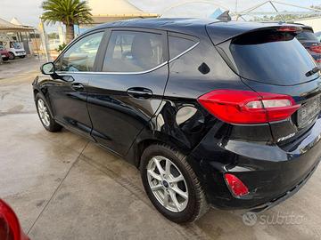 Ford Fiesta 1.5 TDCi Incidentata
